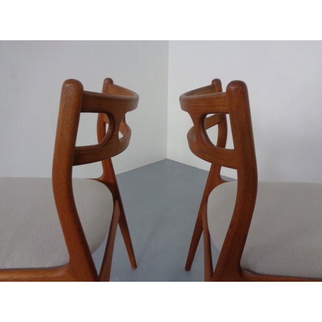 Model 138 Teak & Kvadrat Hallingdal Dining Chairs by Johannes Andersen for Uldum Møbelfabrik, Denmark, 1960s, Set of 2 For Sale - Image 14 of 18