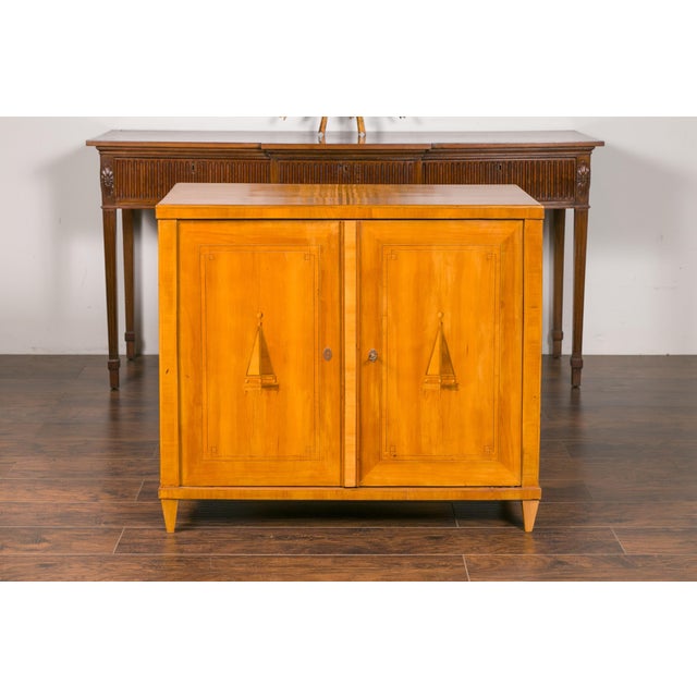 Mid 19th Century Austrian Biedermeier Period Walnut Buffet with Geometric Pyramidal Marquetry For Sale - Image 5 of 12