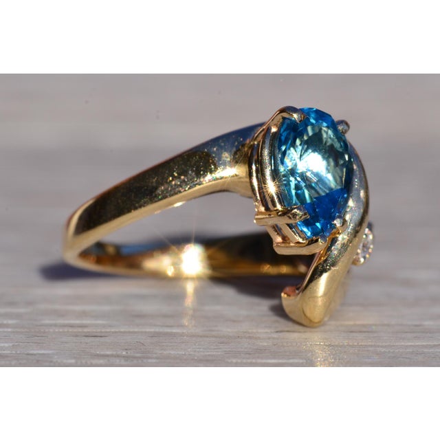 Metal The Victiore: Ladies Mid Century Modern Topaz and Diamond Ring in 14K Gold For Sale - Image 7 of 10