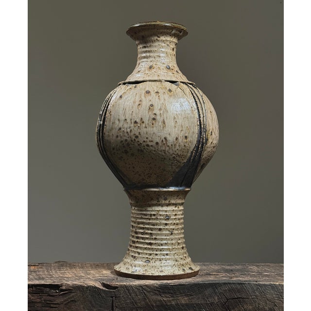 Japanese Vintage Monumental Modernist Sculptural Shino Glazed Ceramic Pedestal Vessel, Signed For Sale - Image 3 of 10