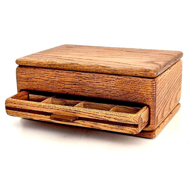 1970s American Craftsman Oak Wood Jewelry Box With Drawer For Sale In Miami - Image 6 of 16