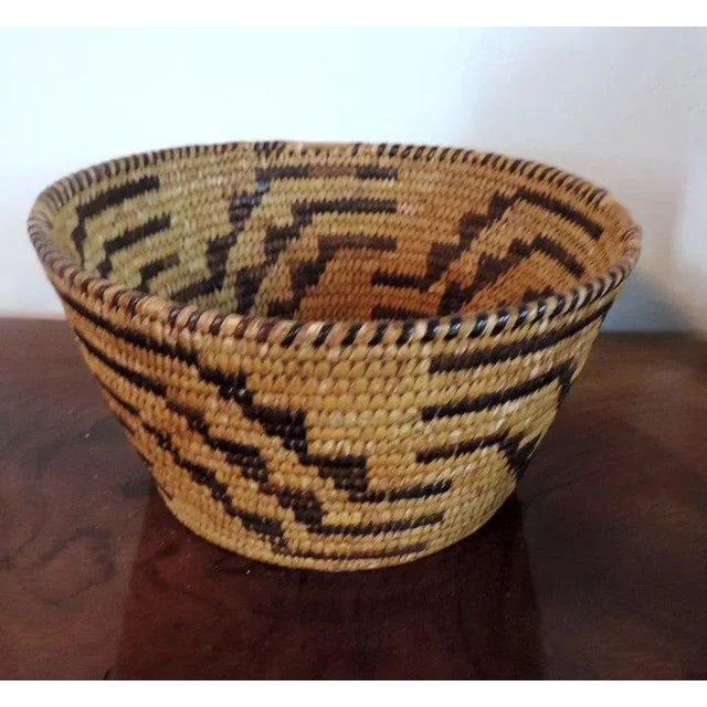 19th Century Basket in the Native American Indian Style For Sale - Image 9 of 10