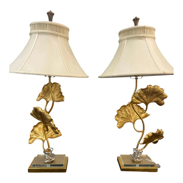 Late 20th Century Pair of Gilt Bronze Ginkgo Leaf Table Lamps With Shades For Sale