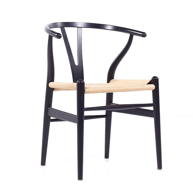 Wood Hans Wegner Mid Century Wishbone Chairs - Set of 4 For Sale - Image 7 of 10