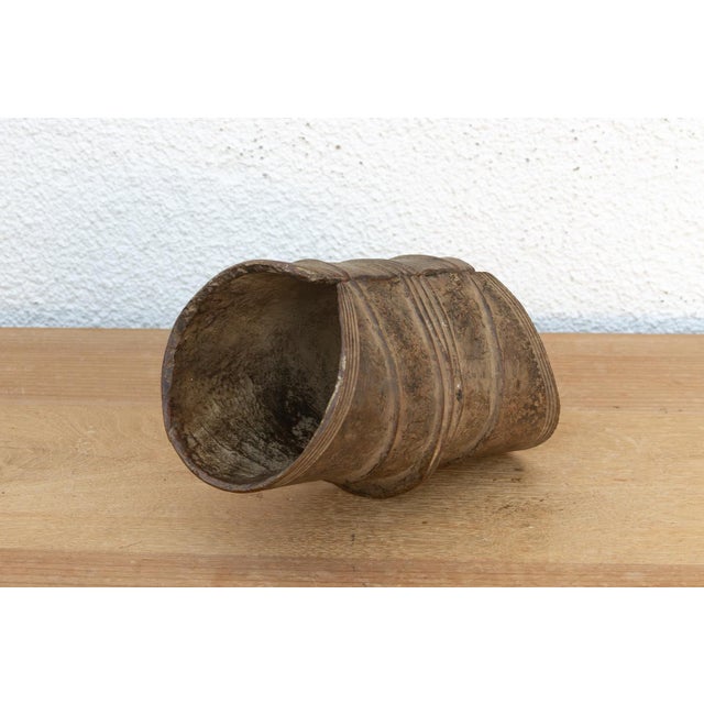 Contemporary Authentic Konga Bronze Currency Piece For Sale - Image 3 of 7