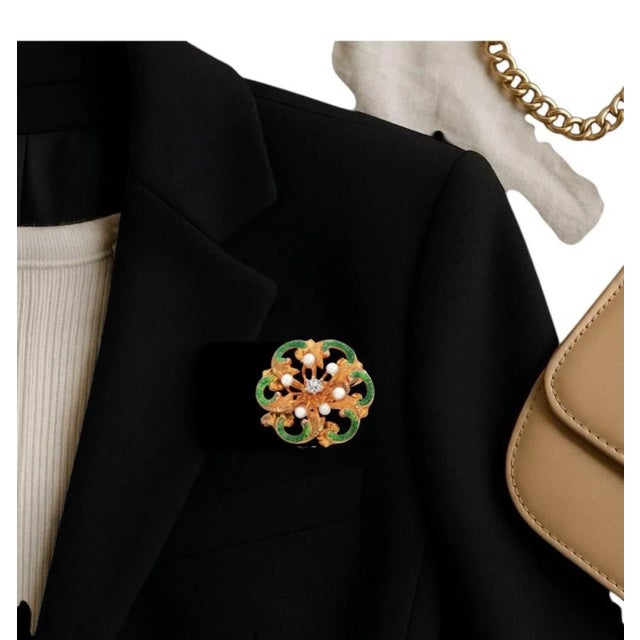 Vintage 18k Yellow Gold Diamond & Pearl Enameled Pin Brooch For Sale - Image 4 of 7