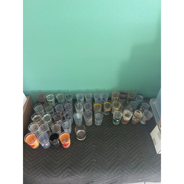 Vintage Triple Crown Horse Racing Glass Collection – Kentucky Derby, Preakness & Belmont – 44 Pieces For Sale - Image 9 of 9
