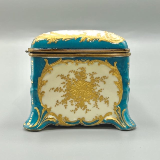 Large Louis-Philippe Sèvres Porcelain Casket, 1848 For Sale - Image 12 of 18