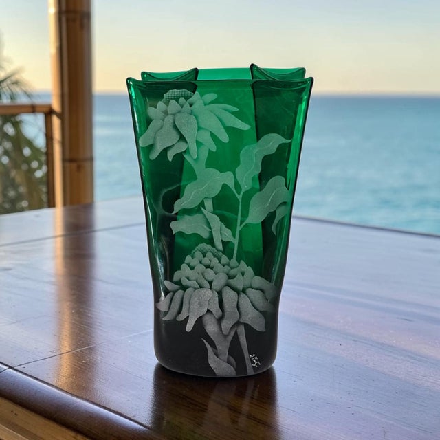 This Blenko Glass Company Paper Bag fan vase, Form 8813M, was hand-blown in the United States during the late twentieth...