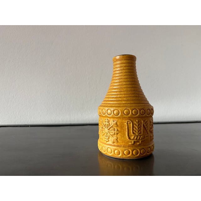 Goldenrod Vase by Bay Keramik West Germany, 1970s For Sale - Image 8 of 14