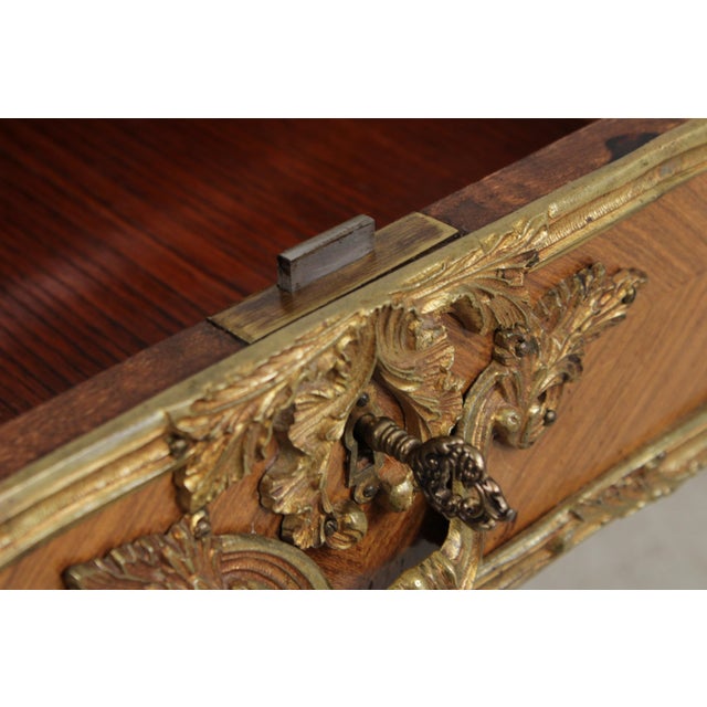 1900 - 1909 Vintage Louis XV Bureau Plat Writing Desk W. Leather Top For Sale - Image 5 of 18