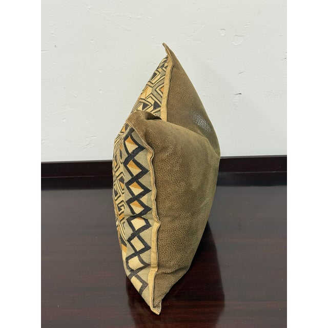 2010s Kuba Cloth Geometric Decorative Pillow. For Sale - Image 5 of 12