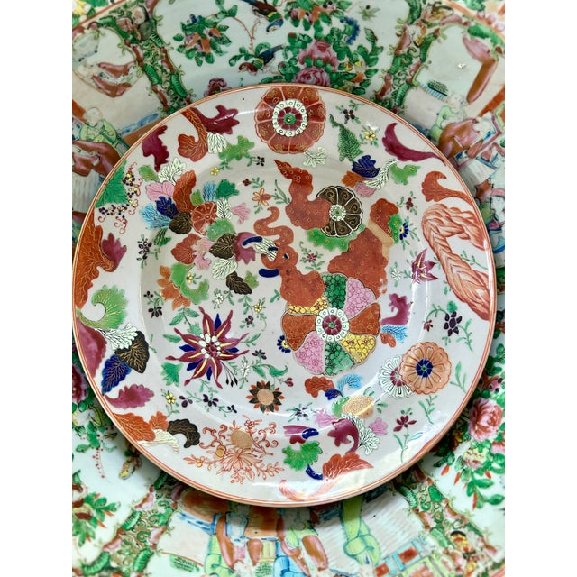 A beautiful pair of 18th-century Chinese export porcelain rimmed plates decorated in the highly collectible Pseudo Tobacco...