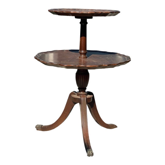 Early 20th Century Ferguson Bros MFG Mahogany Pie Crust Two-Tier Dumbwaiter Table For Sale