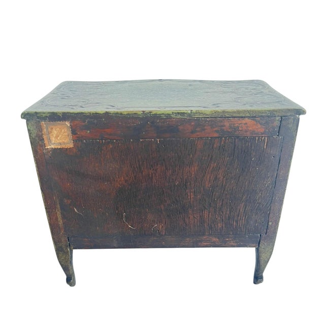 19th Century Florentine Table Top Chest For Sale In Dallas - Image 6 of 6