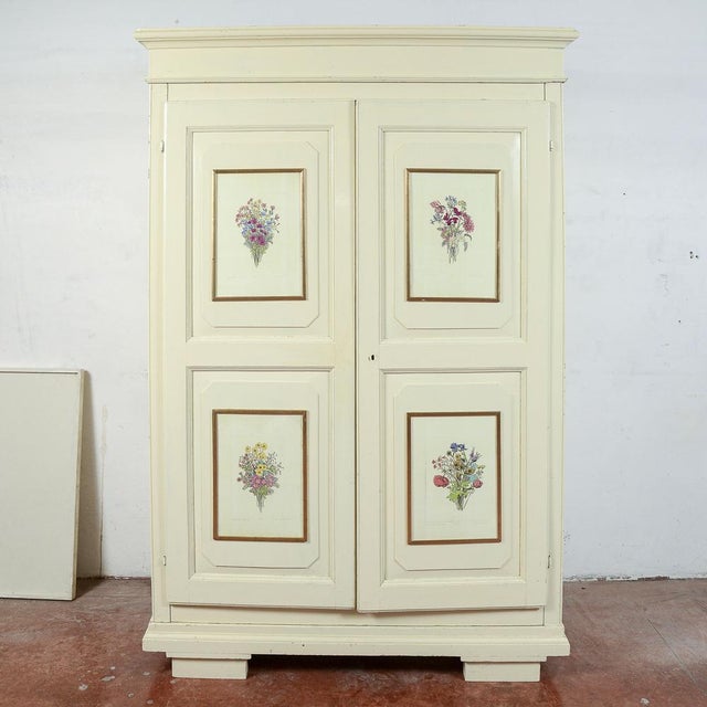 19th‑Century Two‑Door Wardrobe with Internal Drawer and Moulded Details For Sale - Image 11 of 18