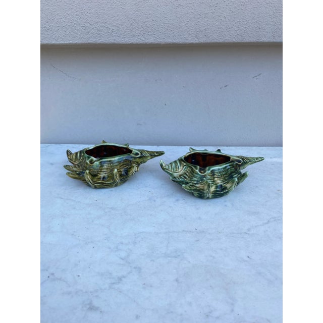Mid-Century Modern Pair of French Mid-Century Majolica Shell Catchall For Sale - Image 3 of 7