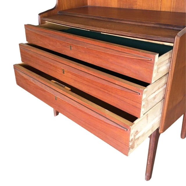 Brown Danish Modern Teak Bookcase Cupboard Display Cabinet with Locks For Sale - Image 8 of 9