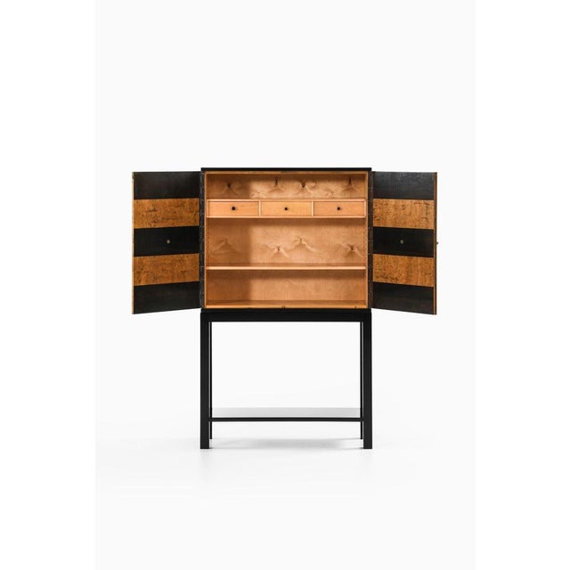 Black Cabinet in Birch and Lacquer by Otto Schulz, 1930s For Sale - Image 8 of 11