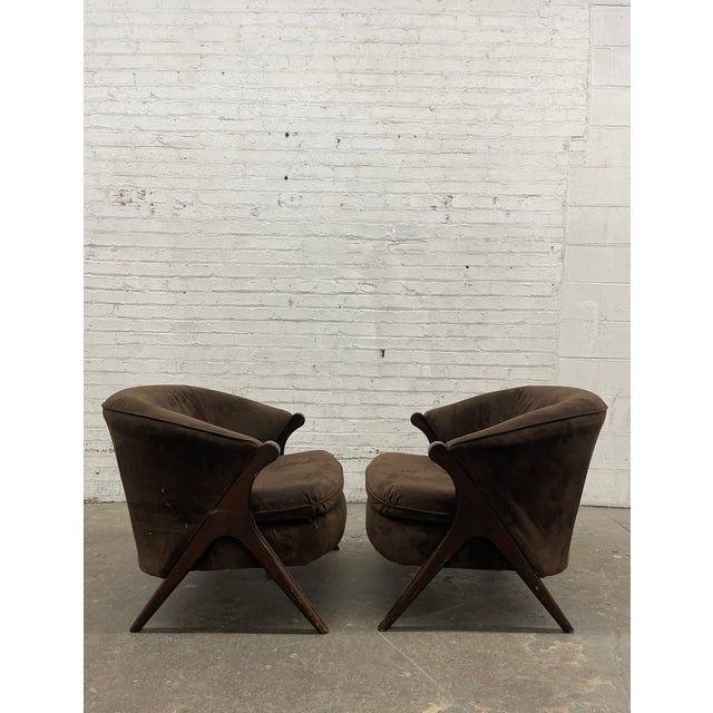 Wood Pair of 1960's Lounge Chairs in the Style of Karpen of California For Sale - Image 7 of 11