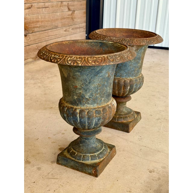 Early 20th Century French Cast Iron Medici Urn Planters – Pair For Sale - Image 12 of 12