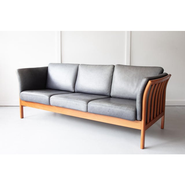 1960s Mid-Century Danish Grey Leather 3-Seater Sofa from Mogens Hansen, 1960s For Sale - Image 5 of 9