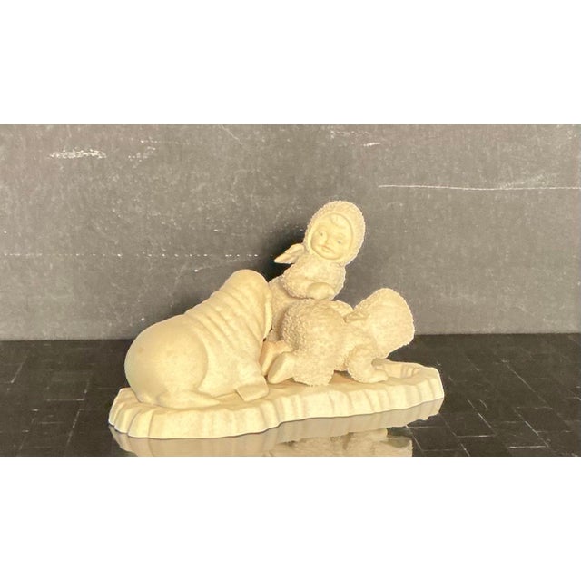 Figurative Vintage Department 56 Snowbabies "I Can't Find Him" Walrus Figurine With Orginial Packaging For Sale - Image 3 of 12