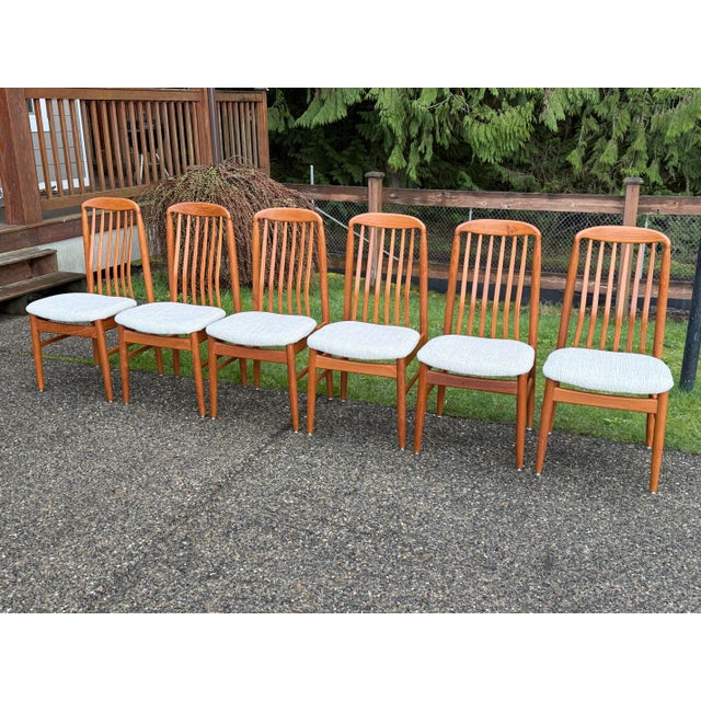 Mid-Century Modern 1980s Benny Linden Danish Modern Teak Dining Chairs - Set of 6 For Sale - Image 3 of 9