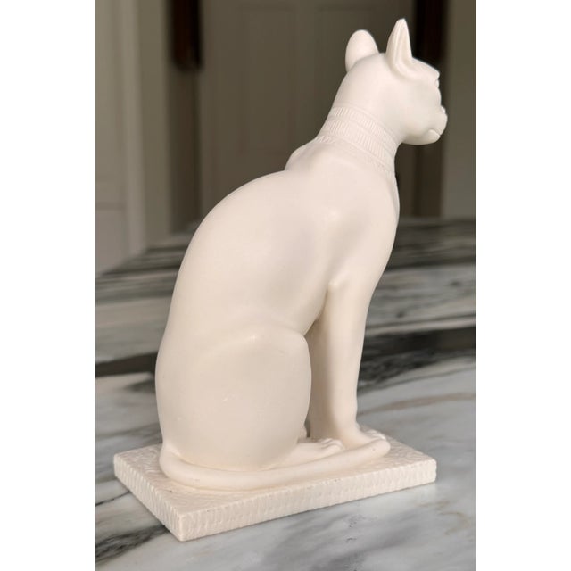 Alabaster 1995 Made in Italy Arnoldo Gianelli Statuette of Bastet For Sale - Image 8 of 15