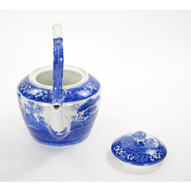 19th Century Antique Oversized English Blue and White Porcelain Tea / Coffee Pot For Sale - Image 5 of 15