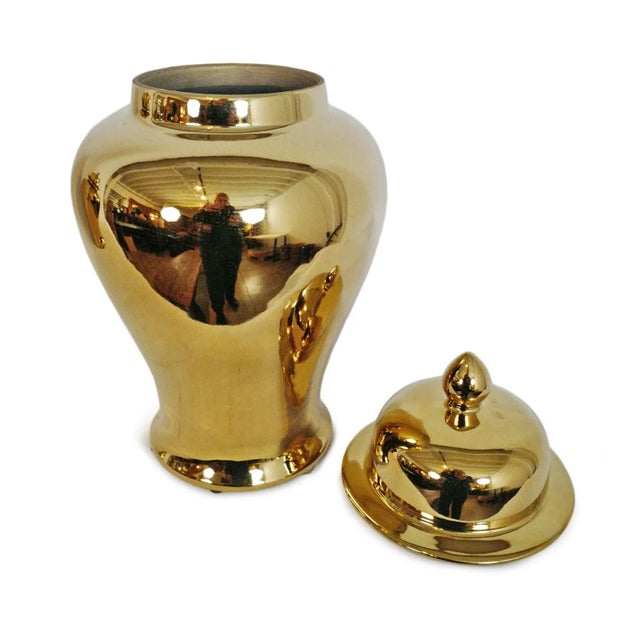 Vintage stunning shiny gold ceramic ginger jar complete with removable lid. Each sold individually.