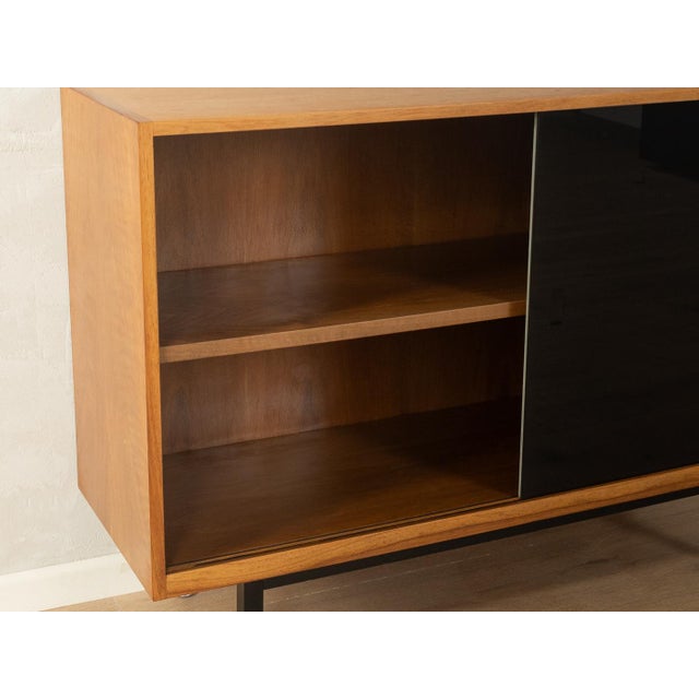 1960s Chest of Drawers, 1950s For Sale - Image 5 of 8