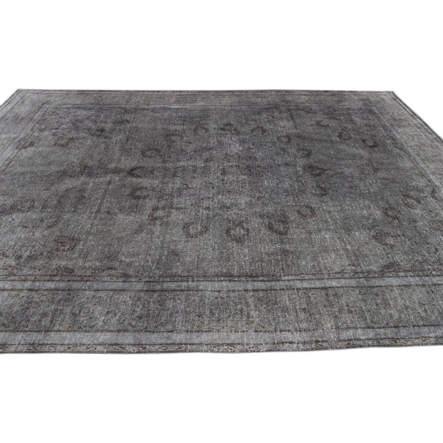 1960s Vintage Persian Distressed Handmade Medallion Gray Wool Rug For Sale - Image 4 of 10