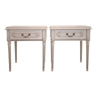 French Louis XVI Crackle Lacquered Bedside Tables, 1960s, Set of 2 For Sale