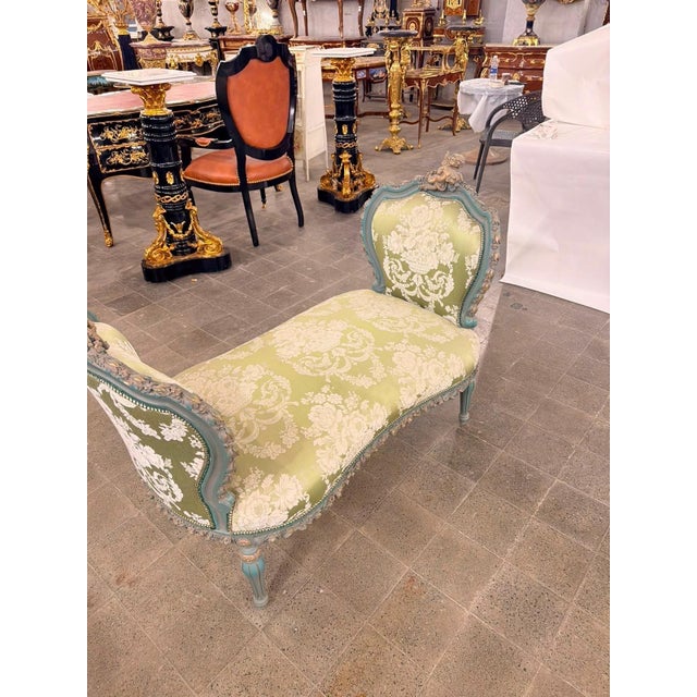 French Vintage French Louis XV Double-Ended Settee upholstery For Sale - Image 3 of 6