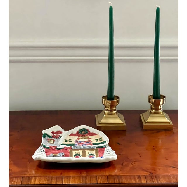 English Vintage Fitz and Floyd Christmas Plate For Sale - Image 3 of 8