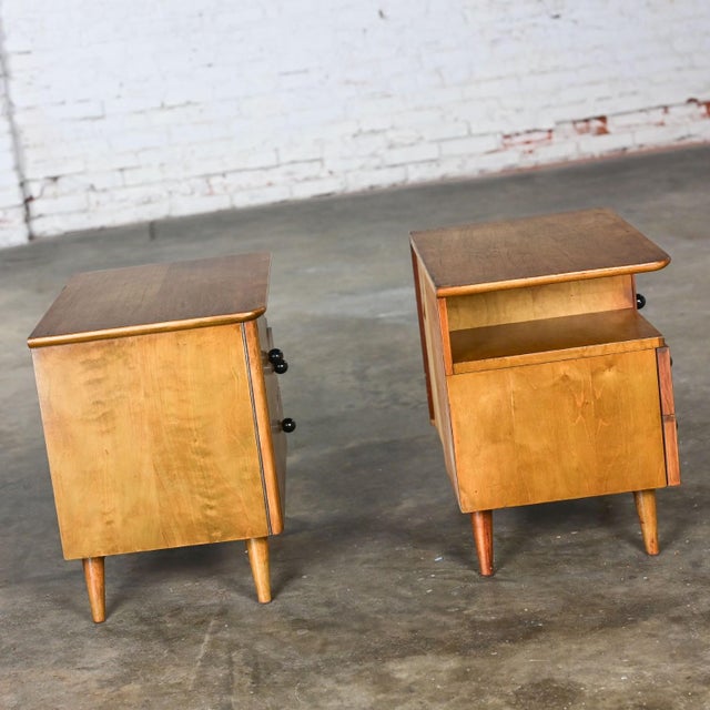 Wood Early to Mid-20th Century Art Deco to MCM Low Asymmetrical Nightstands or End Tables a Pair For Sale - Image 7 of 12