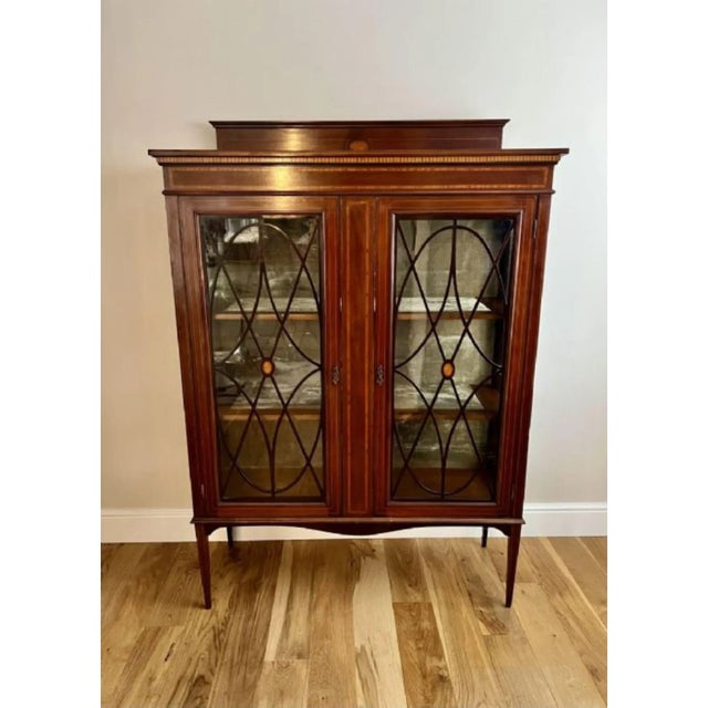 Edwardian Inlaid Mahogany Display Cabinet, 1900s For Sale - Image 3 of 9