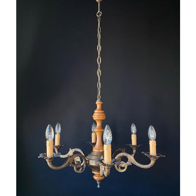 Italian Chandelier in Wood and Brass, 1950s For Sale - Image 4 of 10