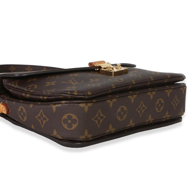 Monogram Canvas Pochette Metis For Sale In New York - Image 6 of 8