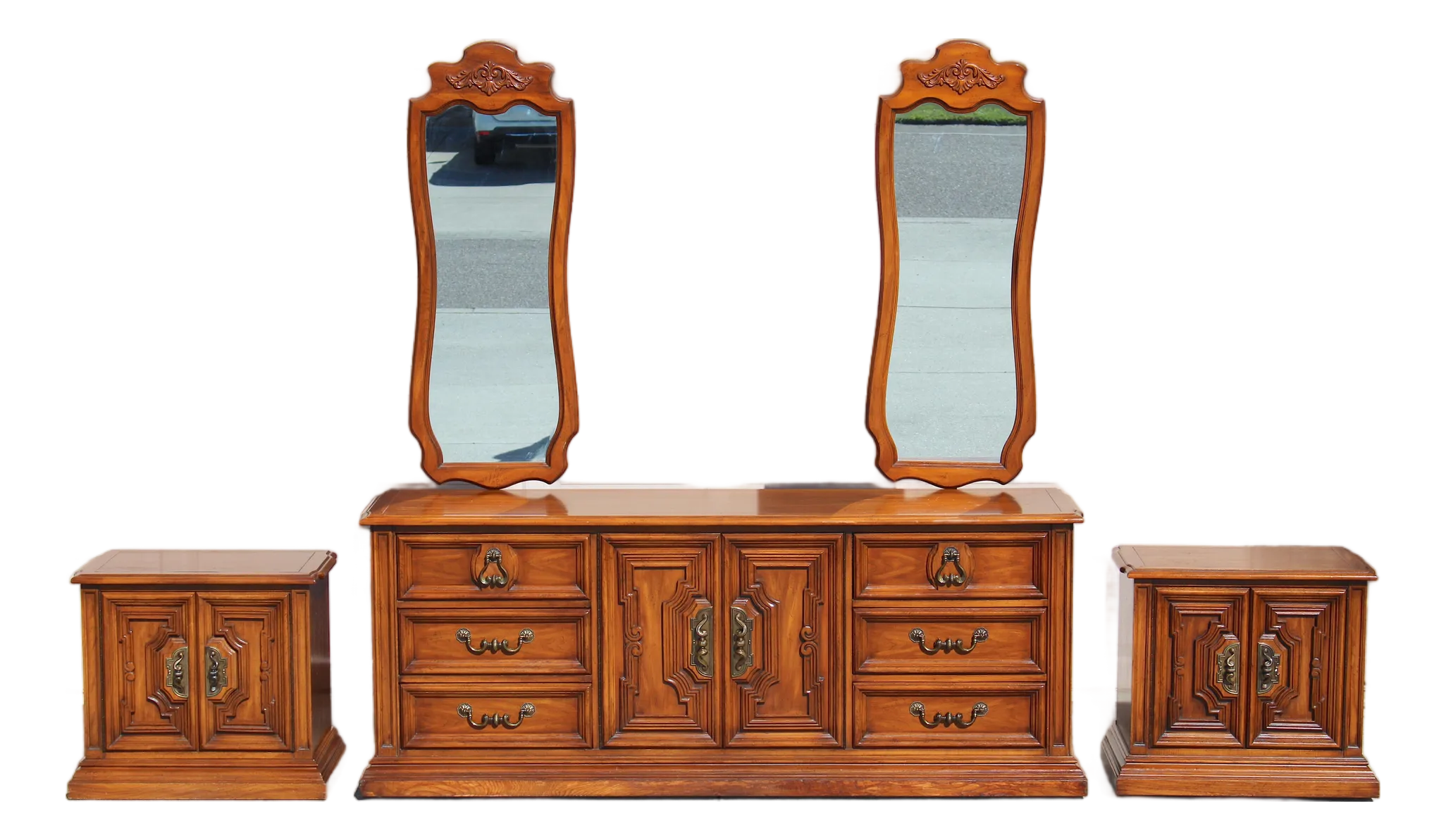 1970s-white-fine-furniture-