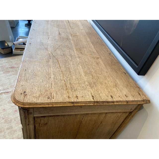 1800s Antique French Bleached Oak Wood Commode For Sale In Nashville - Image 6 of 8