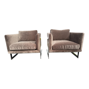 Late 20th Century Pair of Thayer Coggin Lounge Chairs by Milo Baughman – Later Production