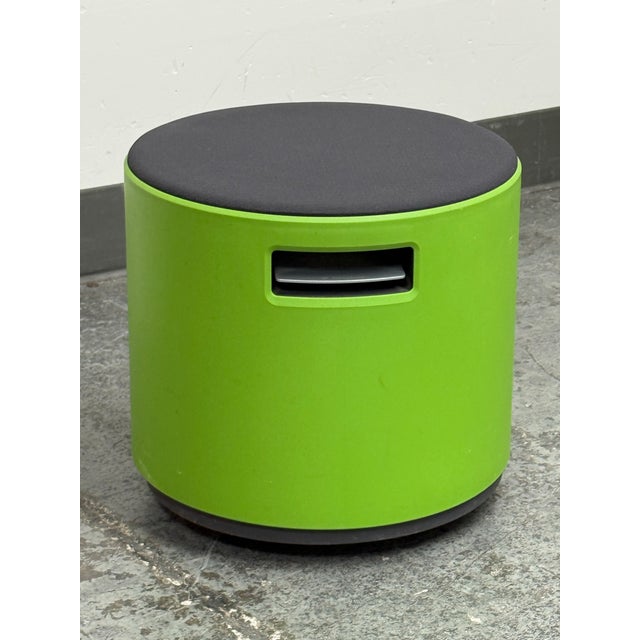Design Plus Gallery presents the Turnstone Buoy Stool from Steelcase. This contemporary stool has a rounded profile with a...