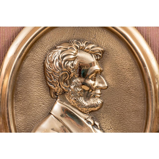 Late 20th Century Brass Oval Presidential Wall Plaques- a Pair For Sale In New York - Image 6 of 7
