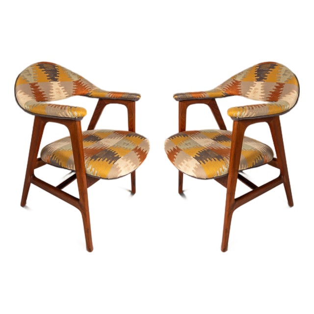 Set of Two (2) Mid-Century Danish Modern Armchairs in Teak W/ Bespoke Fabric by Erik Kirkegaard for Høng Stolefabrik, Denmark, C. 1950's For Sale