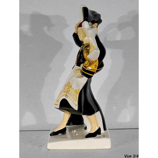 Bigouden Dancer Couple by R. Micheau-Vernez for Henriot Quimper, Mid-20th Century For Sale - Image 15 of 18
