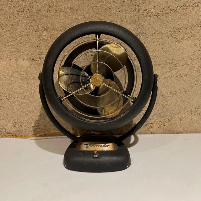 1940s Vintage Vornado Antique Electric Powerful Metal Desk Fan For Sale - Image 12 of 12