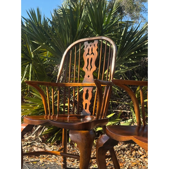 Pair of Antique English Windsor Armchairs With Cabriole Legs & Hand Carved Splat – Beautiful Patina For Sale - Image 9 of 10