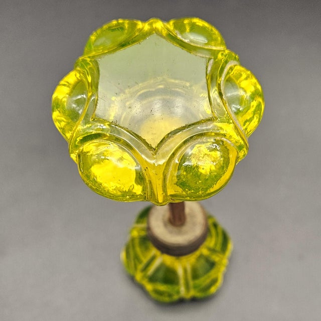 Antique Door Handles in Uranium Glass, 1880s-1900s, in Very Good conditions. Designed 1890 to 1919
